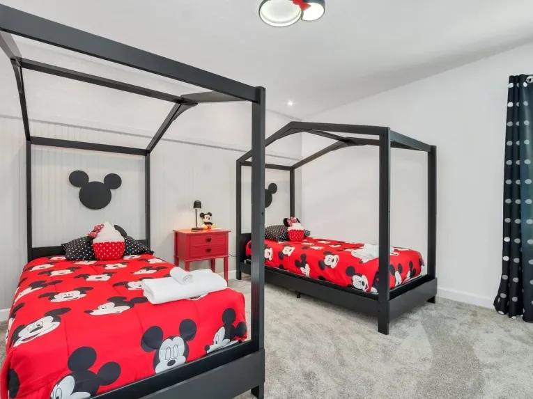 Storey Lake (24888) 9-bedroom Villa in Kissimmee