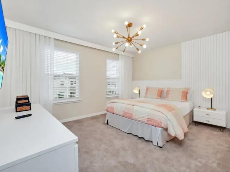 Windsor Island (6990) 10-bedroom Villa in Davenport