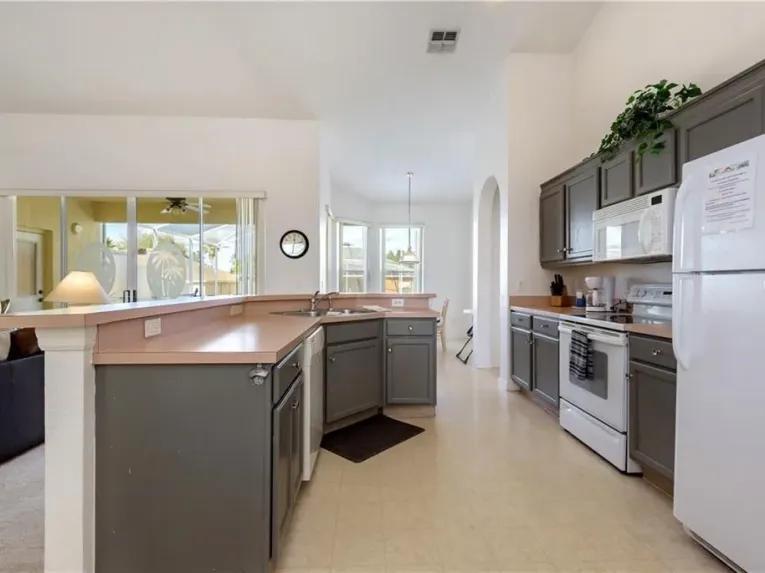 Highlands Reserve (29898) 5-bedroom Villa in Davenport