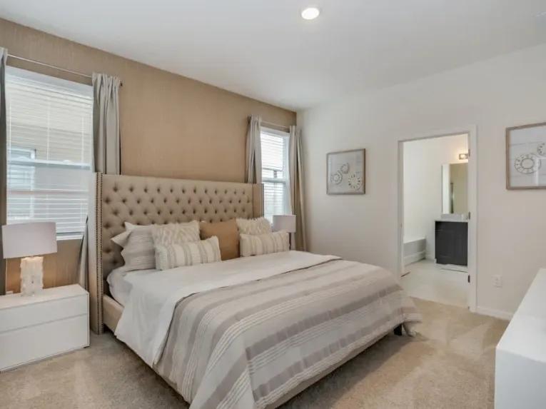 Solterra (3031) 6-bedroom Villa in Davenport