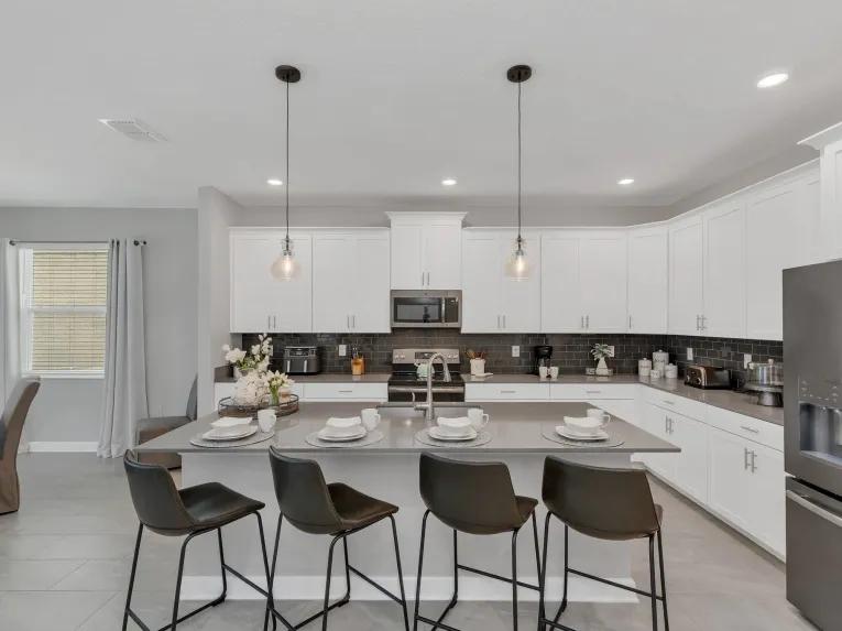 Storey Lake (25942) 6-bedroom Villa in Kissimmee