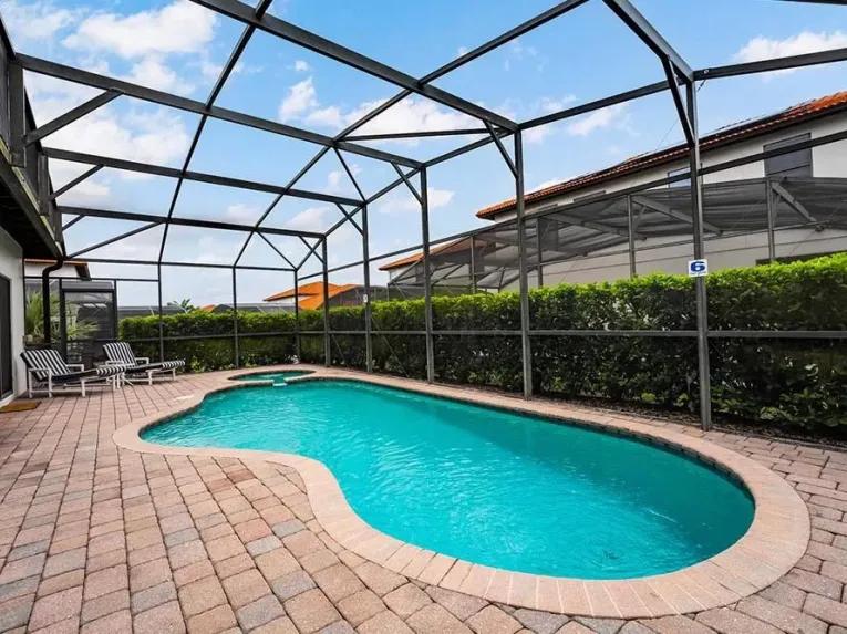 High Grove (29680) 4-bedroom Villa in Clermont