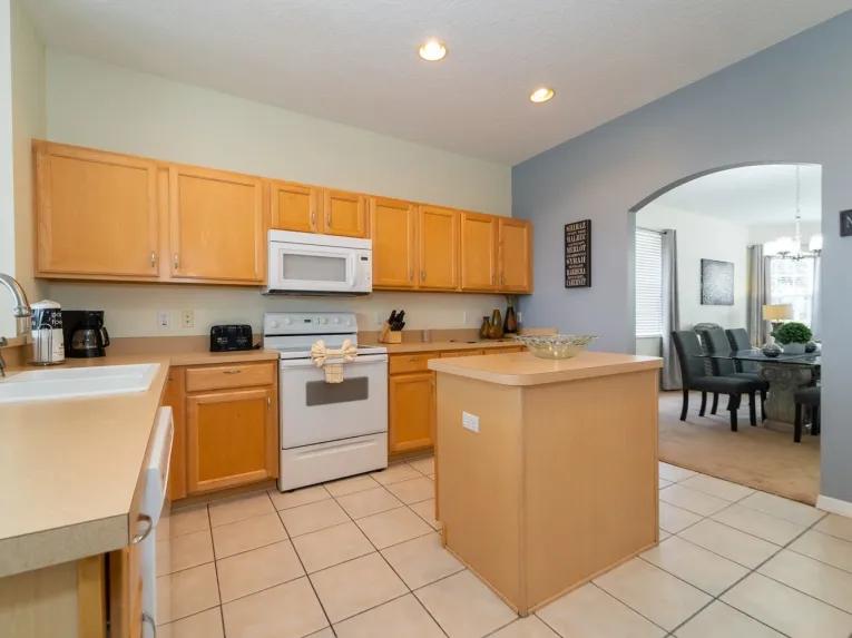 Highlands Reserve (5812) 5-bedroom Villa in Davenport