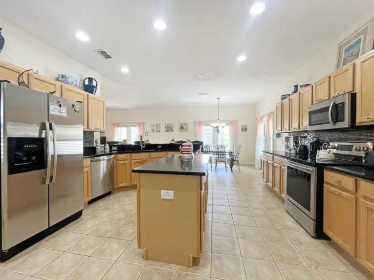 High Grove (29915) 4-bedroom Villa in Davenport