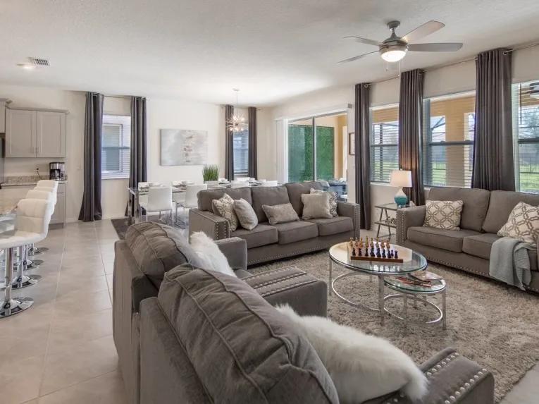 Solterra (5732) 6-bedroom Villa in Davenport