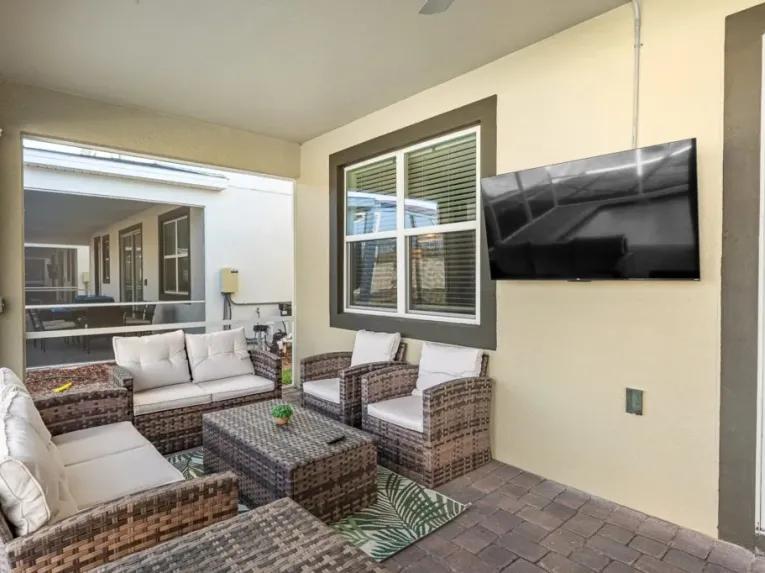 ChampionsGate (7107) 8-bedroom Villa in Davenport