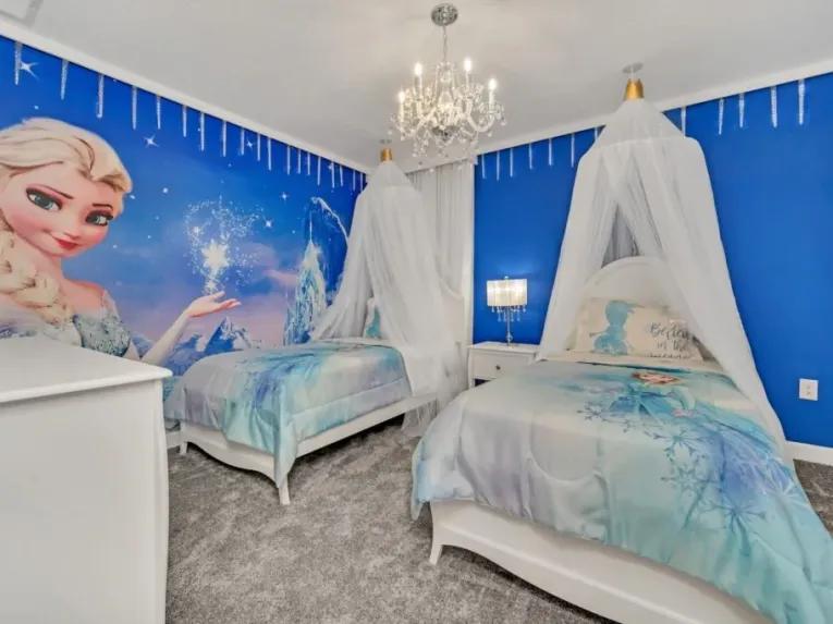 Storey Lake (7401) 9-bedroom Villa in Kissimmee