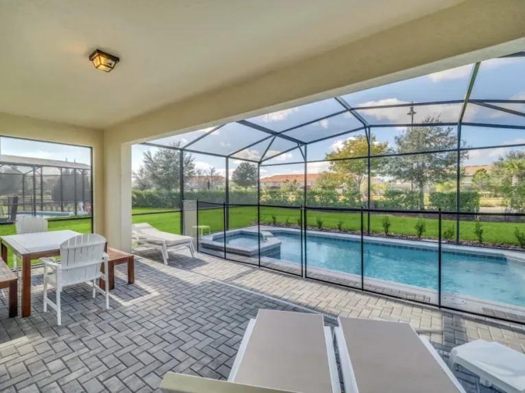 Solterra (6139) 5-bedroom Villa in Davenport