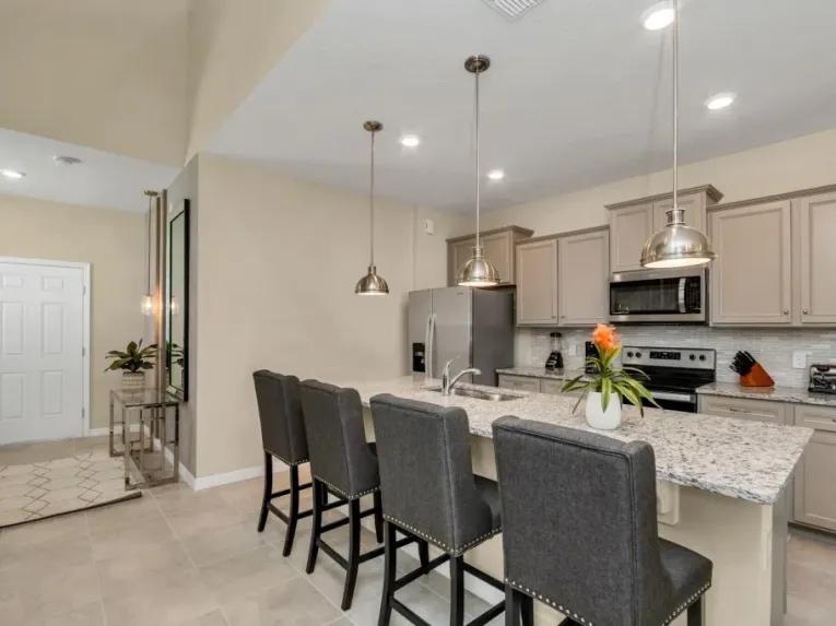 Windsor Island (4937) 7-bedroom Villa in Davenport