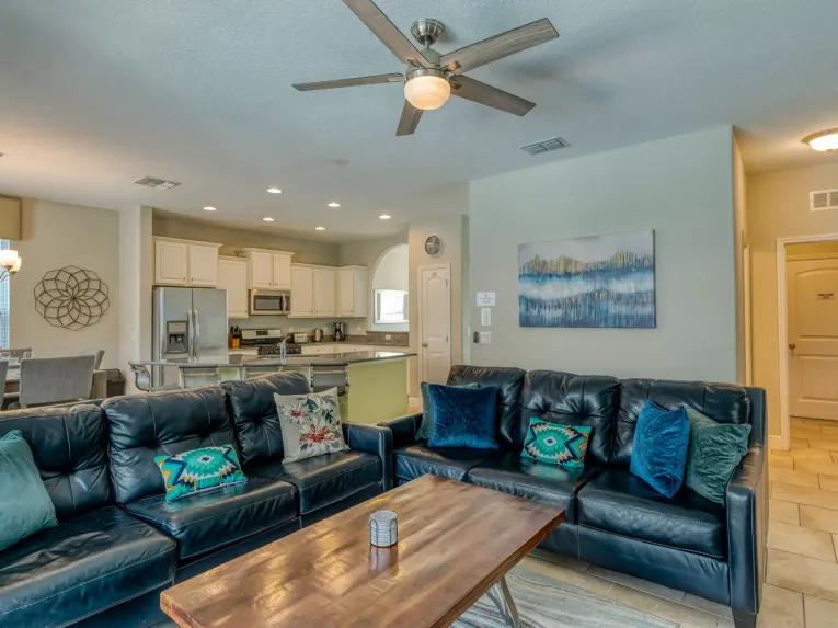 Solterra (7076) 6-bedroom Villa in Davenport