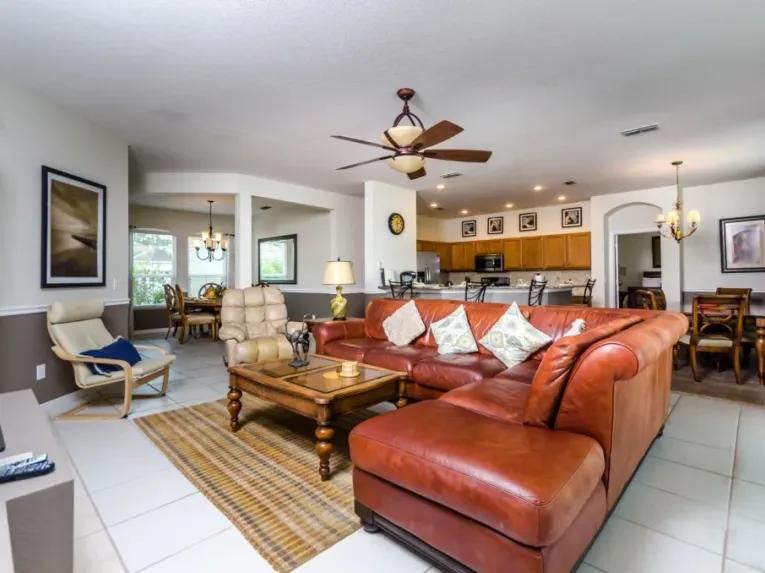 Highlands Reserve (302) 6-bedroom Villa in Davenport