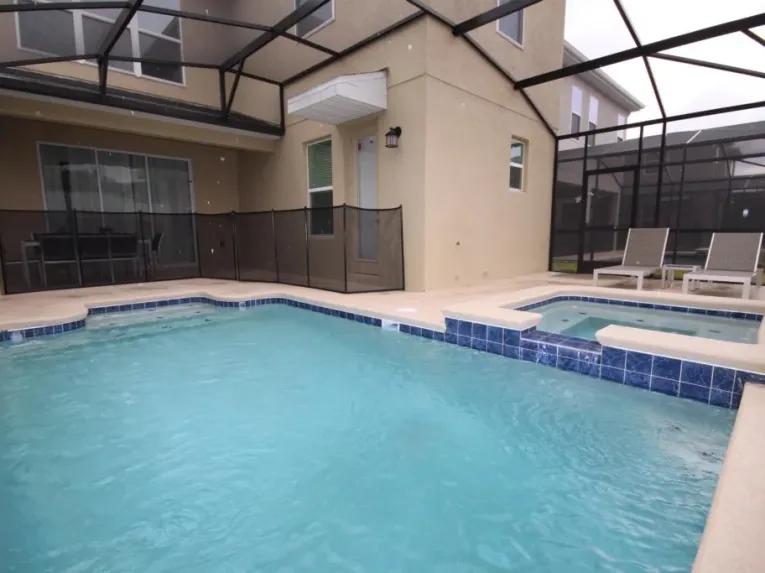 Storey Lake (7106) 5-bedroom Villa in Kissimmee