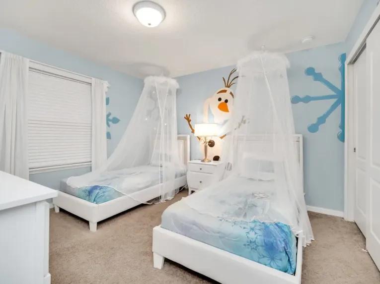 Windsor at Westside (24878) 9-bedroom Villa in Kissimmee