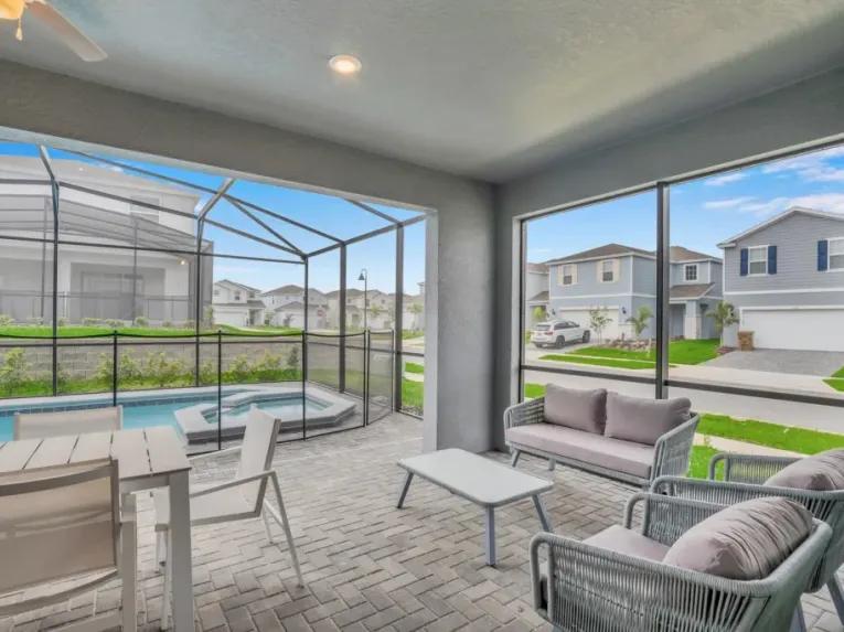 Windsor Island (4937) 7-bedroom Villa in Davenport
