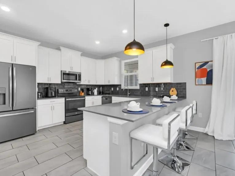 Storey Lake (24206) 6-bedroom Villa in Kissimmee
