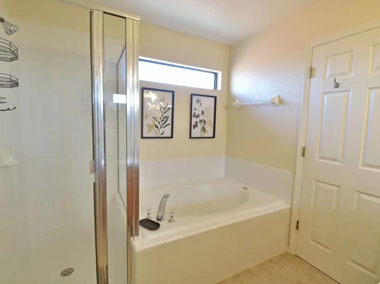 High Grove (5801) 4-bedroom Villa in Clermont