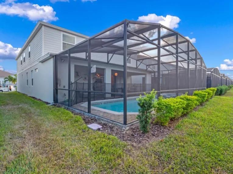 Windsor Island (11602) 10-bedroom Villa in Davenport