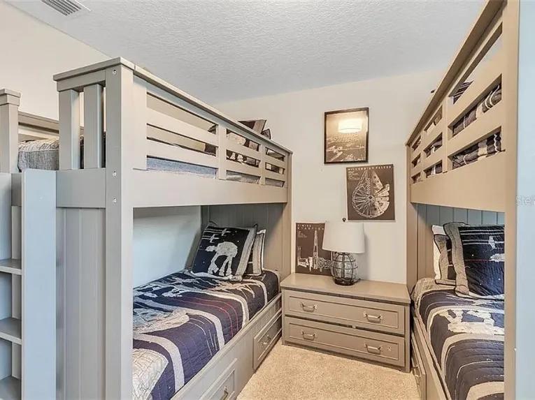 Storey Lake (5985) 5-bedroom Villa in Kissimmee