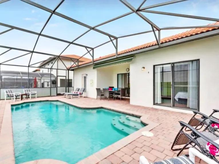 High Grove (6531) 4-bedroom Villa in Clermont