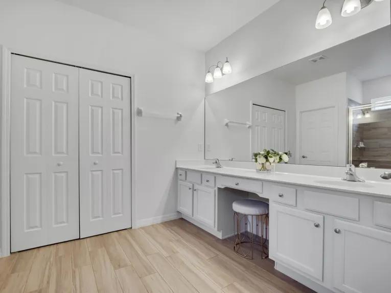 Solterra (7733) 14-bedroom Villa in Davenport