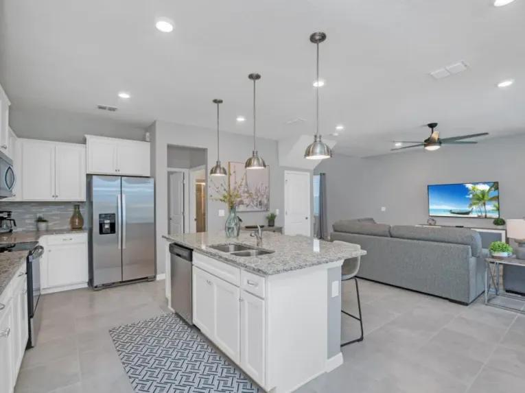 Windsor Island (5534) 5-bedroom Villa in Davenport