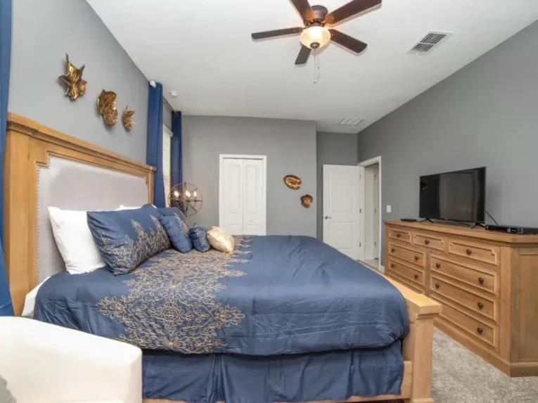 ChampionsGate (3929) 8-bedroom Villa in Davenport