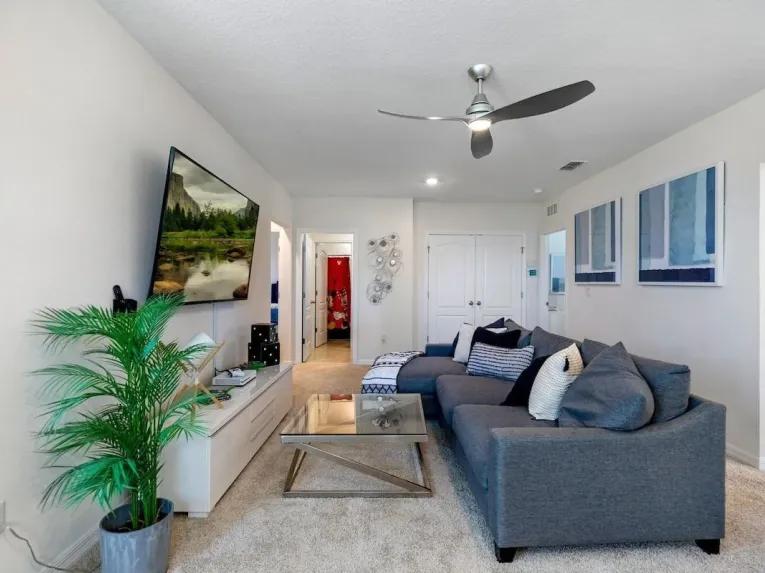 Solterra (33859) 6-bedroom Villa in Davenport