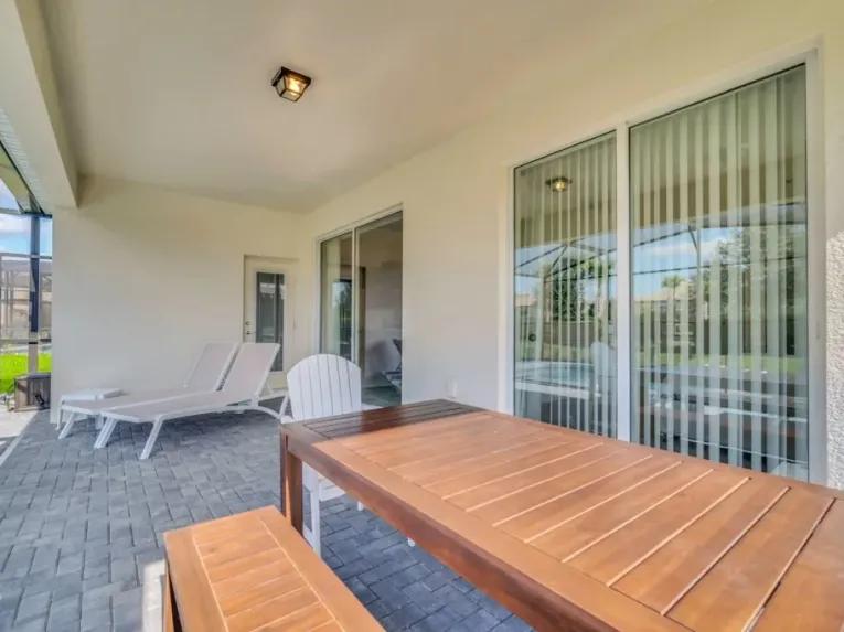 Solterra (6139) 5-bedroom Villa in Davenport