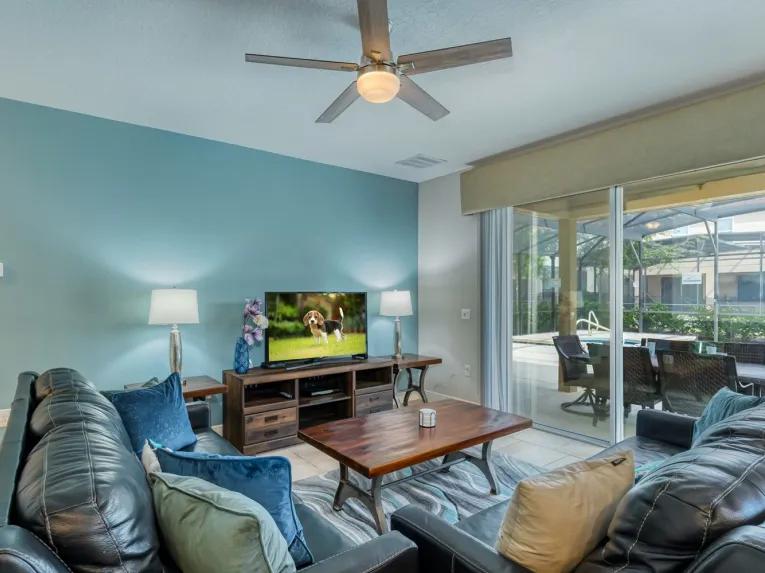 Solterra (7076) 6-bedroom Villa in Davenport