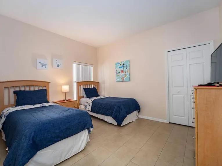 High Grove (29677) 4-bedroom Villa in Clermont