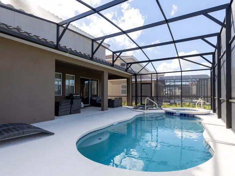Solterra (7371) 5-bedroom Villa in Davenport