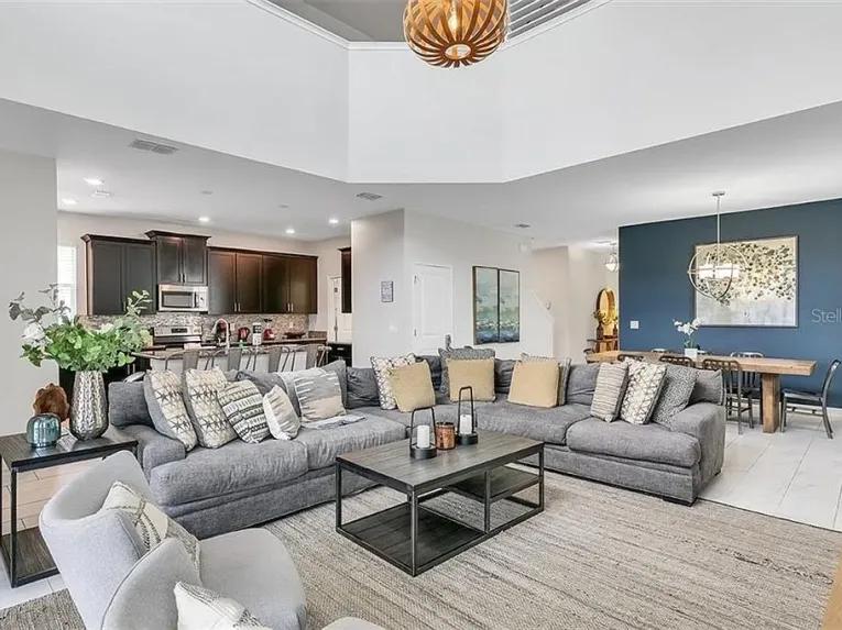 Storey Lake (5985) 5-bedroom Villa in Kissimmee