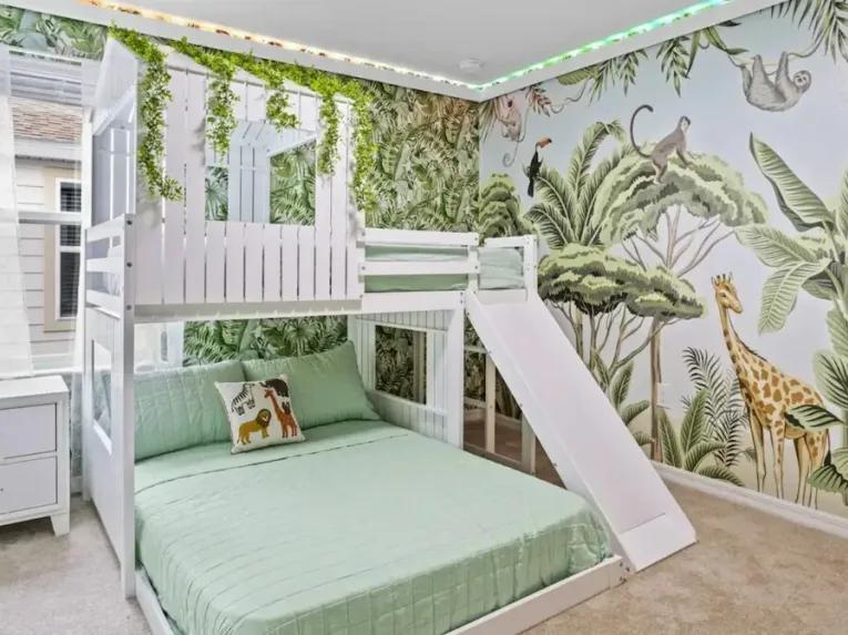 Windsor Island (24903) 7-bedroom Villa in Davenport