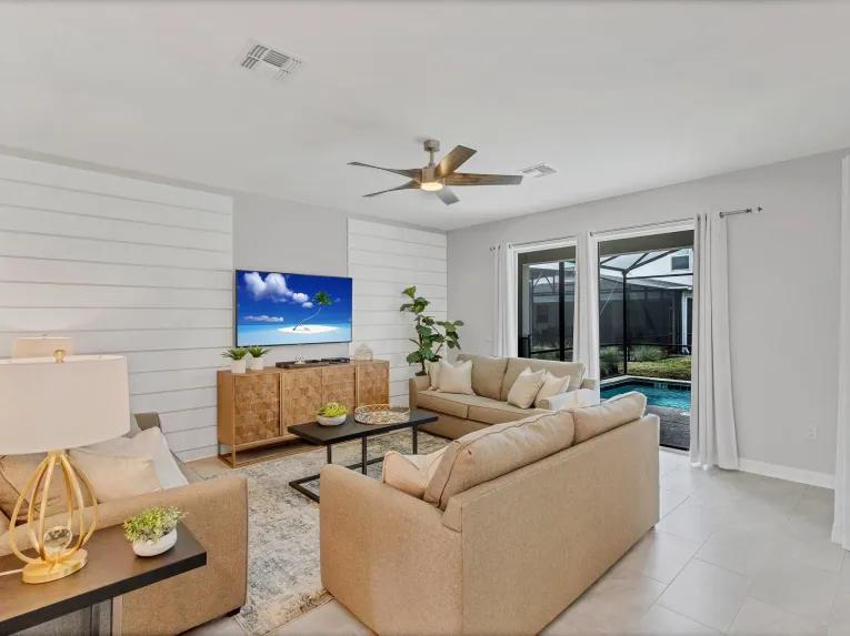 Storey Lake (25942) 6-bedroom Villa in Kissimmee