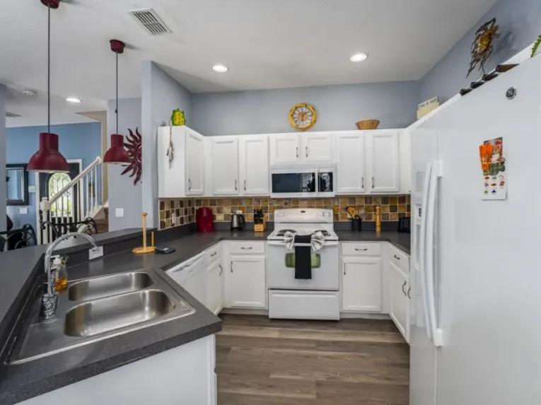 High Grove (29979) 4-bedroom Villa in Clermont