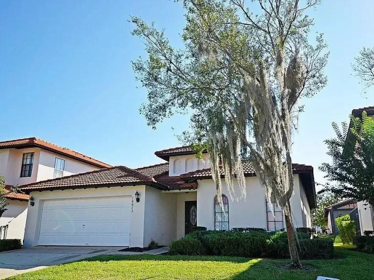 High Grove (7011) 4-bedroom Villa in Clermont