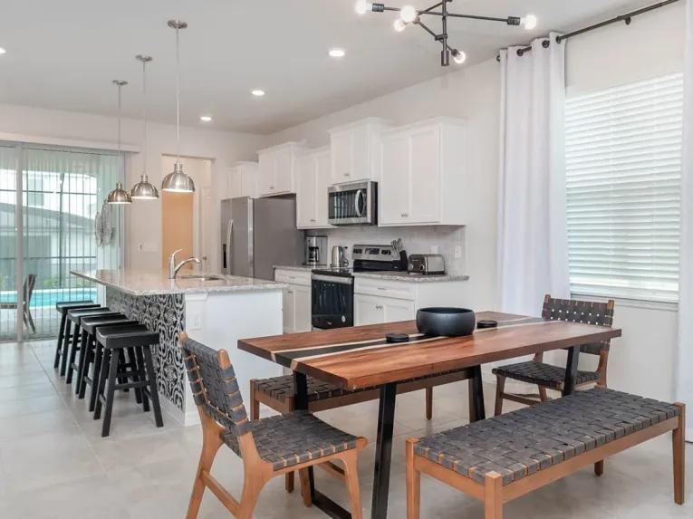 Windsor Island (5716) 5-bedroom Villa in Davenport