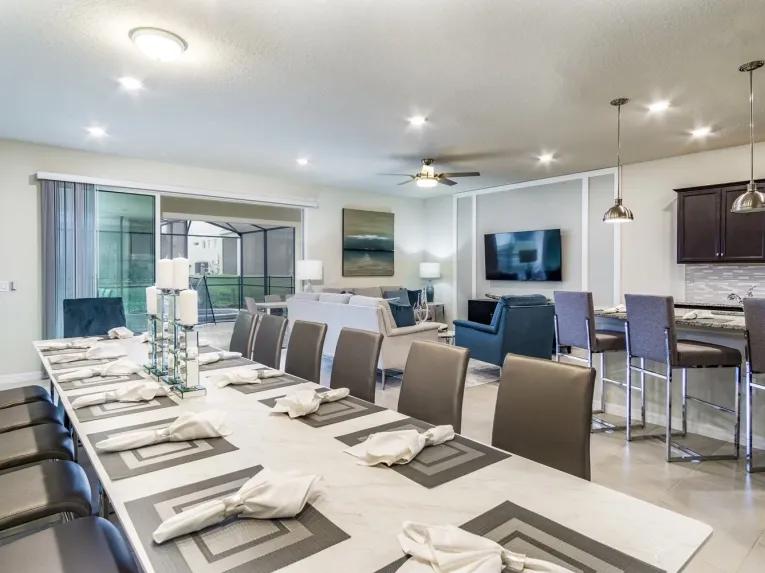 Windsor Island (7351) 10-bedroom Villa in Davenport