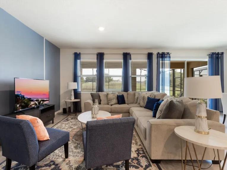 Solterra (24945) 7-bedroom Villa in Davenport