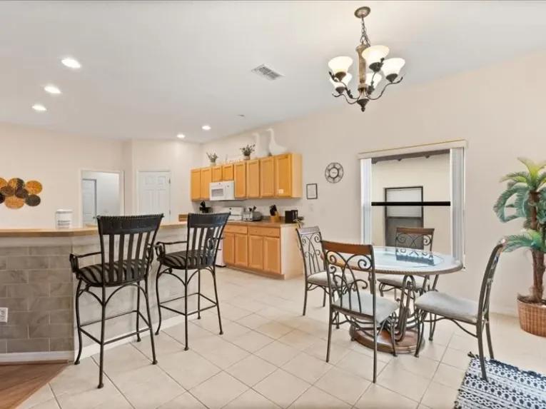 High Grove (1410) 4-bedroom Villa in Clermont