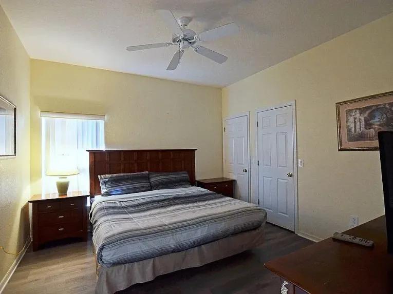 High Grove (7011) 4-bedroom Villa in Clermont
