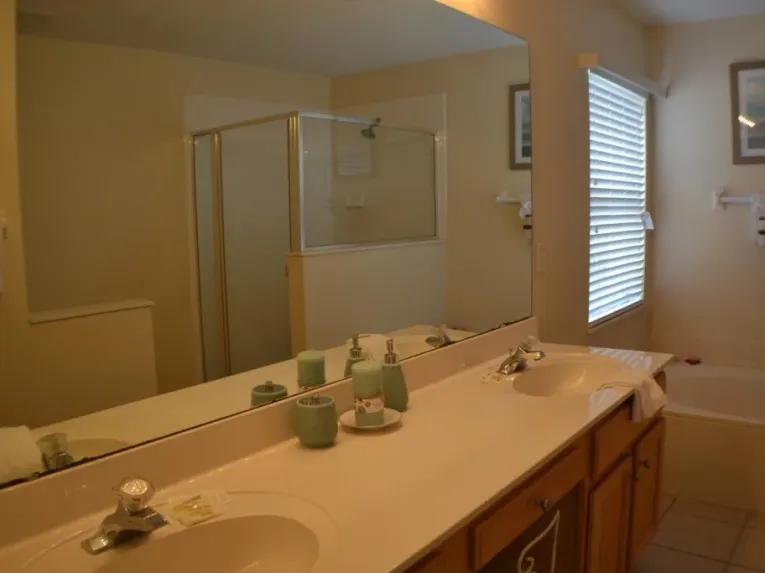 Highlands Reserve (1652) 4-bedroom Villa in Davenport