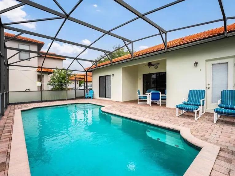 High Grove (29683) 4-bedroom Villa in Clermont