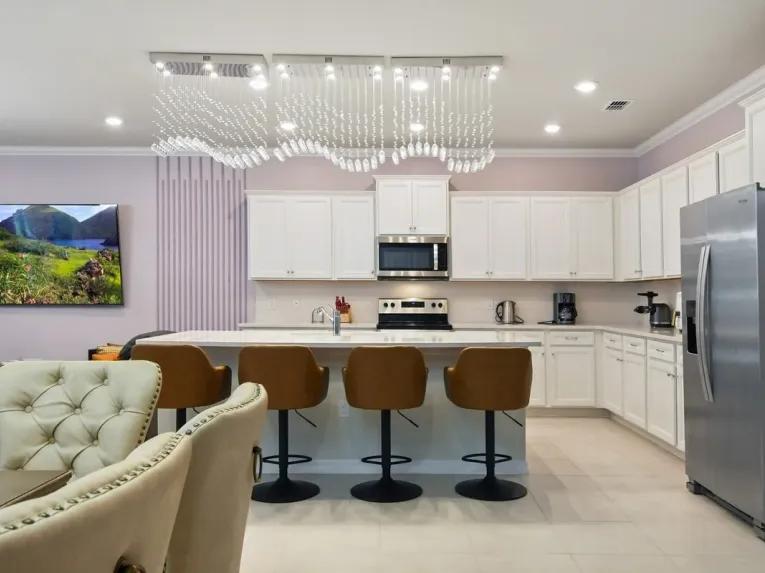 Windsor Island (24858) 10-bedroom Villa in Davenport
