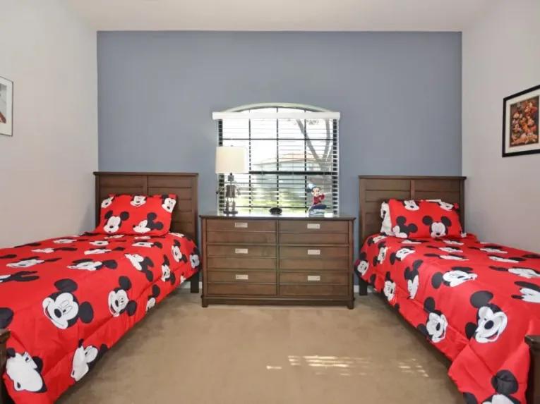 High Grove (3986) 4-bedroom Villa in Clermont
