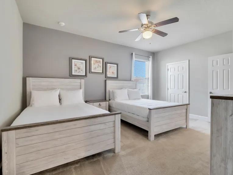 Solterra (7744) 9-bedroom Villa in Davenport
