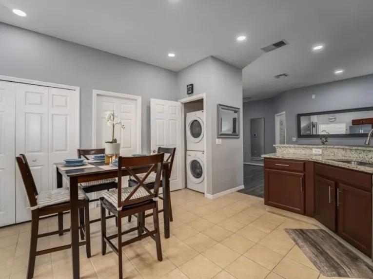 High Grove (29980) 4-bedroom Villa in Clermont