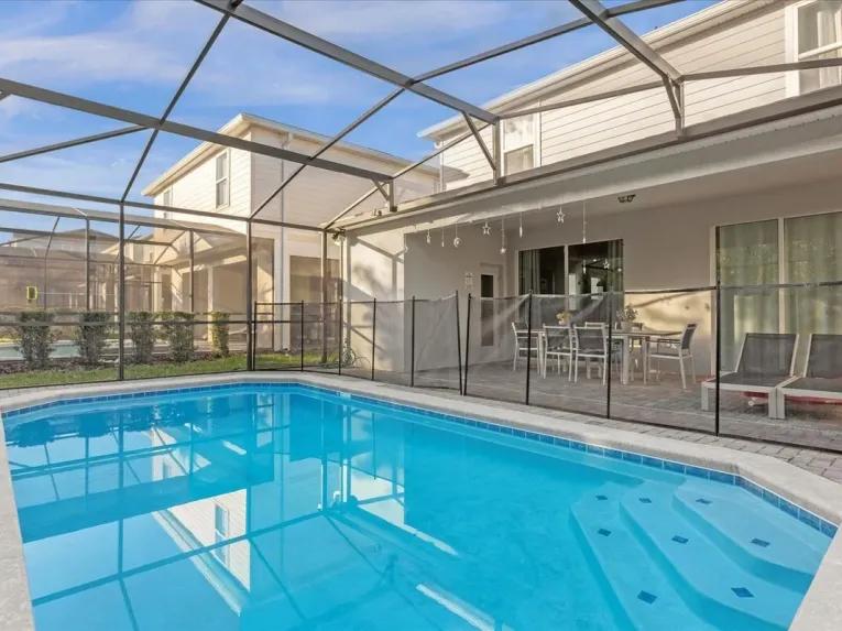 Windsor Island (24856) 5-bedroom Villa in Davenport