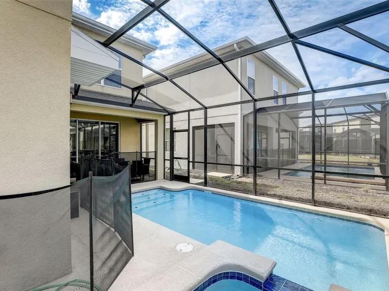 Storey Lake (29428) 5-bedroom Villa in Kissimmee