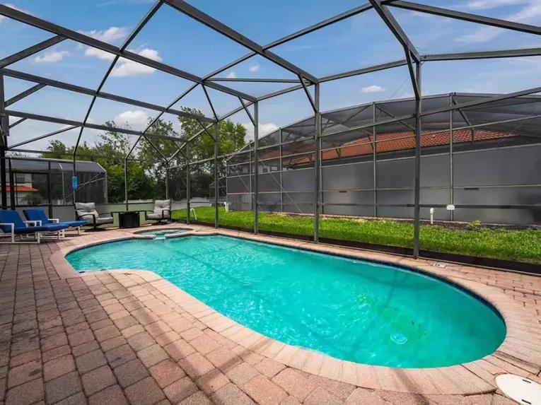High Grove (29676) 4-bedroom Villa in Clermont